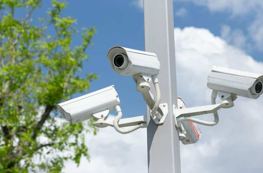 High-quality outdoor CCTV security cameras for reliable surveillance and data protection.